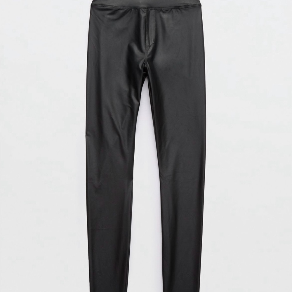 NWOT. Offline by Aerie faux leather leggings. Never worn. Size XS